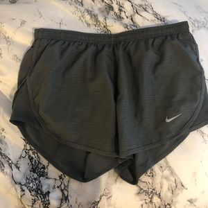 NWOT gray nike drifit shorts size S